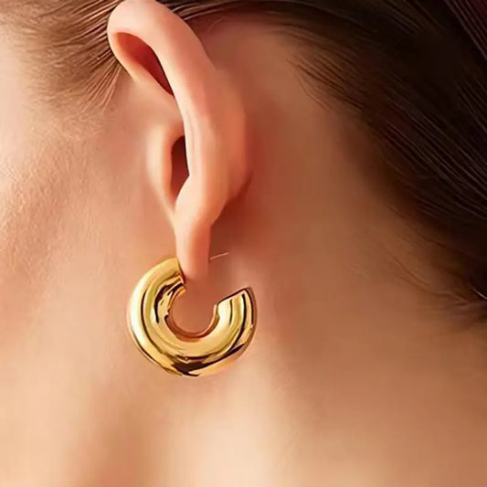 C-shaped Air Tube Earrings